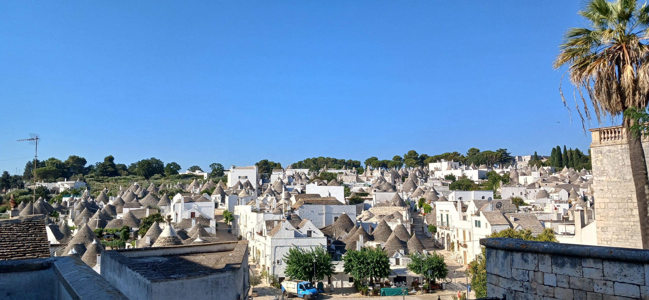Alberobello shaker bar 083736