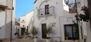 Alberobello via garibaldi 084045