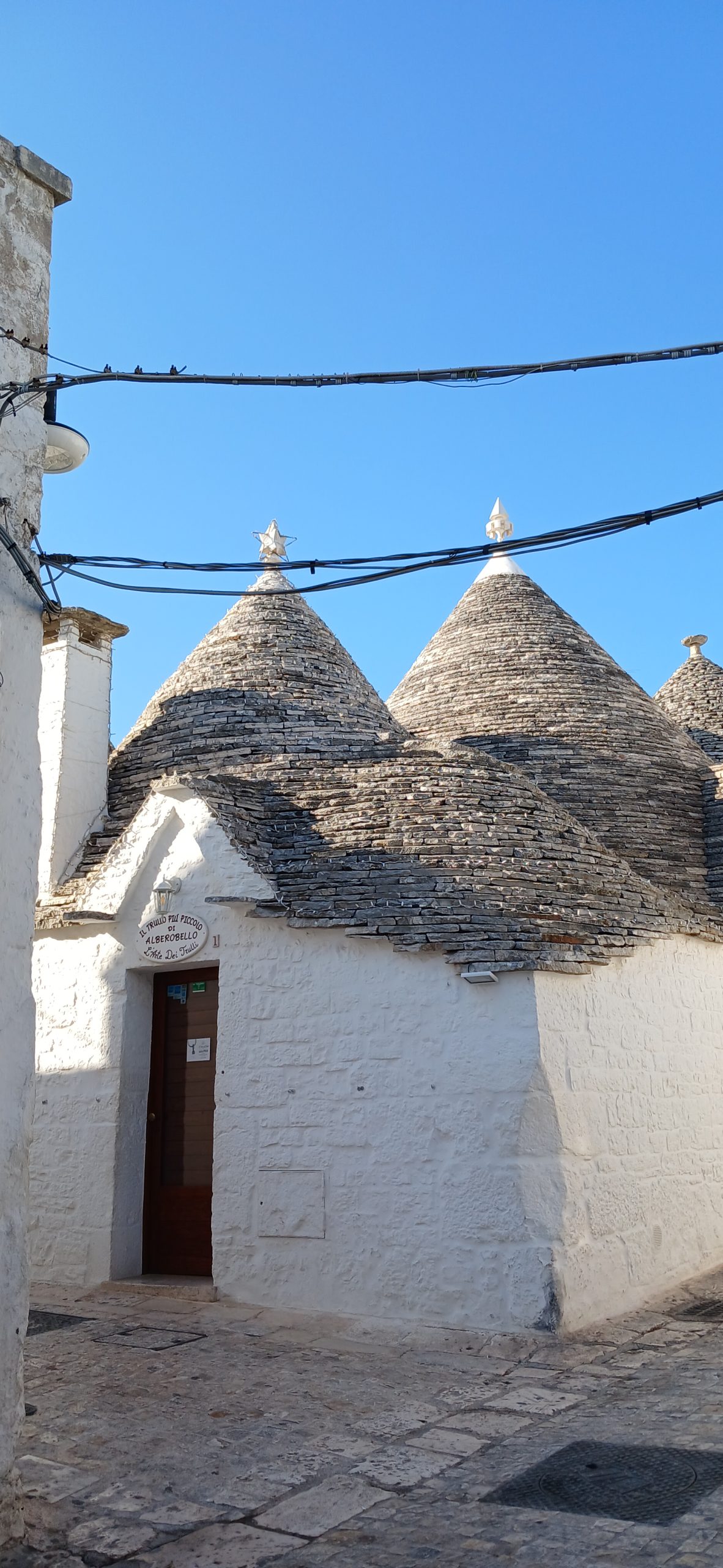 Alberobello via monte san michele 080608