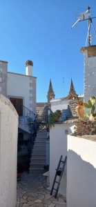 Alberobello via ten o gigante 085252
